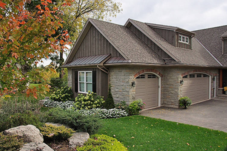 Arnold J. Vanderzalm - Custom Home Builders and Renovators in Niagara